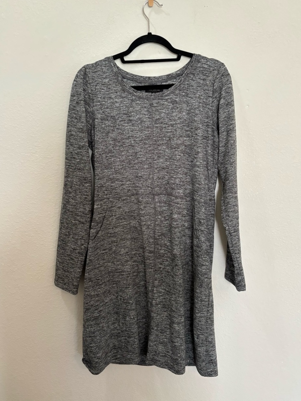The Limited Gray Long Sleeve Dress Size Medium